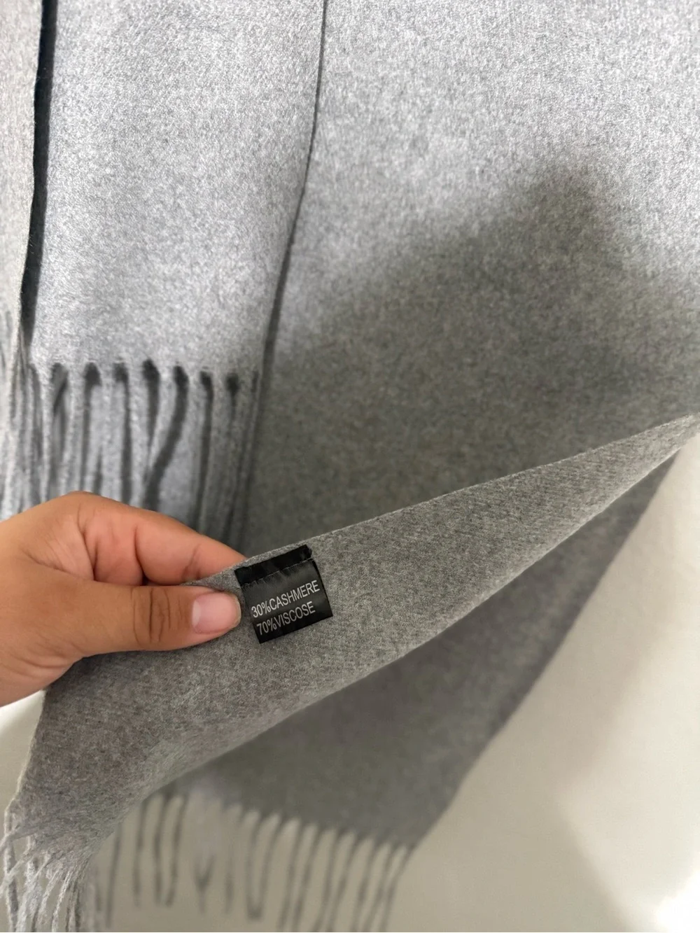 JE'T'ADORE Grey Rhinestone Cashmere Blend Fringed Scarf